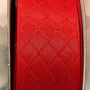 1.5” Wired RED Christmas Ribbon, QUILTED LOOK Red Wired Edge Satin Wreath Bows